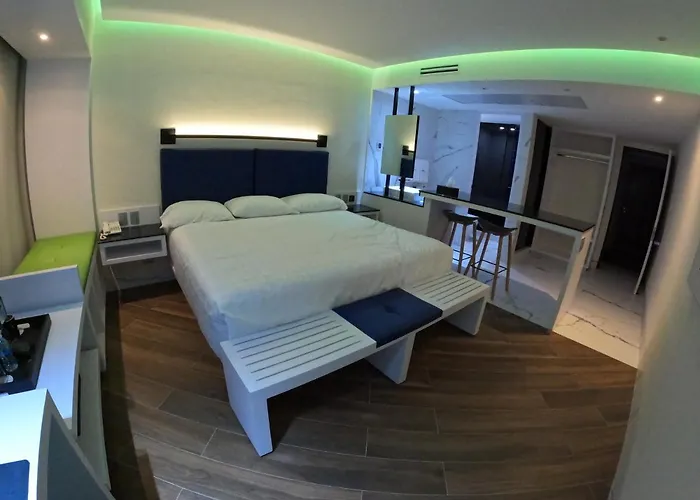 Weenjoy Aeropuerto Cdmx 4* Mexico City