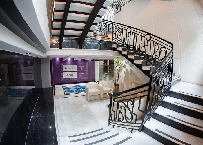 Hotel Weenjoy Aeropuerto Cdmx 4*