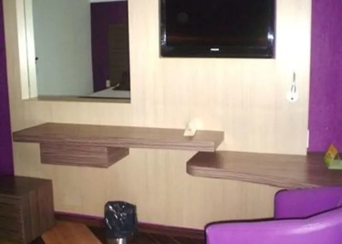 Weenjoy Aeropuerto Cdmx Hotel 4*