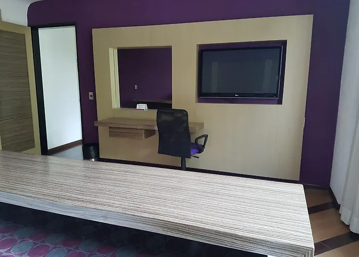 Weenjoy Aeropuerto Cdmx Hotel Mexico City